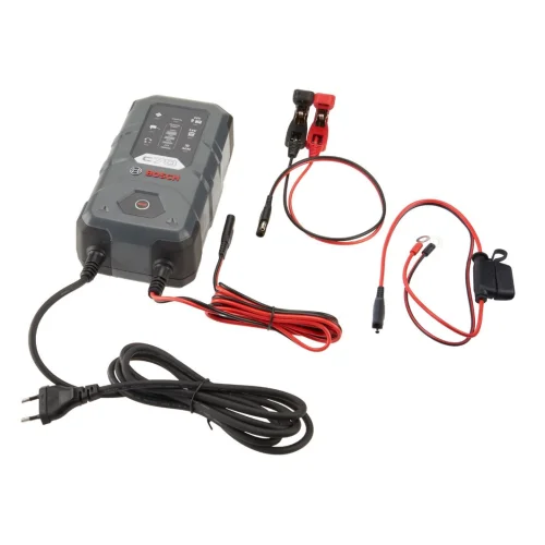 BOSCH C70 ŁADOWARKA AKUMULATOROWA PROSTOWNIK 12/24V NOWA WERSJA BOSCH C70 ŁADOWARKA AKUMULATOROWA PROSTOWNIK 12/24V NOWA WERSJA